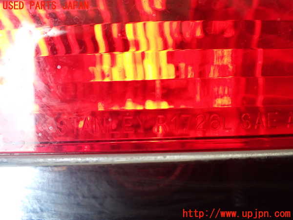 1UPJ-9238061536]パジェロ(V75W)左テールランプ 中古_4