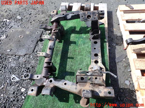 1UPJ-9238065285]パジェロ(V75W)フロントメンバー 中古_2