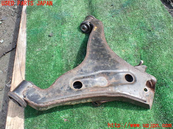 1UPJ-9238065186]パジェロ(V75W)左フロントロアアーム1 中古_3