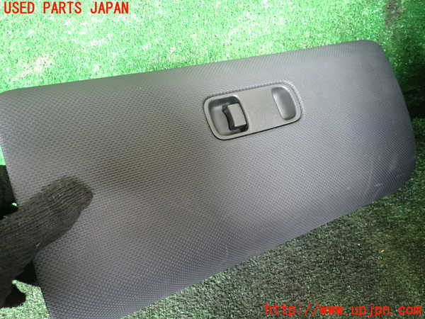 1UPJ-9238067516]パジェロ(V75W)グローブボックス1 中古_2