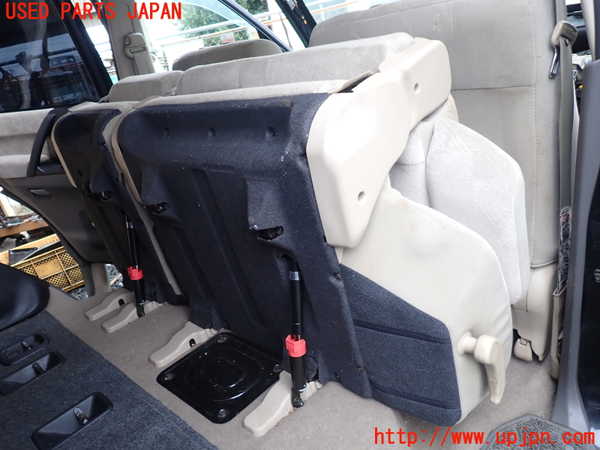 1UPJ-9238067145]パジェロ(V75W)右2列目シート 中古_5