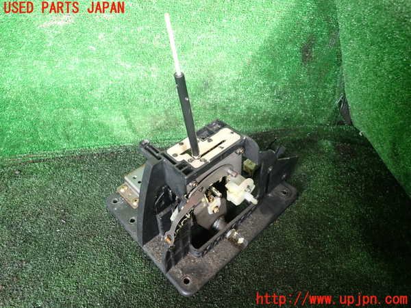 1UPJ-9238067555]パジェロ(V75W)ATシフトレバー 中古_2