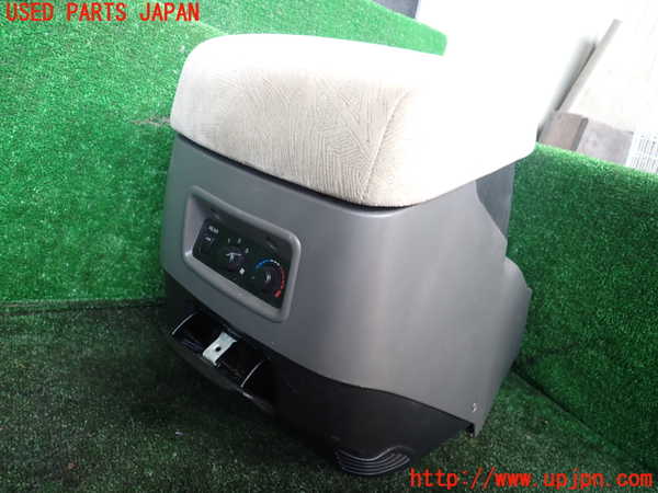 1UPJ-9238067540]パジェロ(V75W)センターコンソール 中古_3