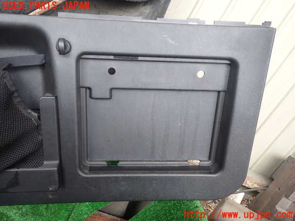 1UPJ-9238061578]パジェロ(V75W)バックドア内張り 中古_2