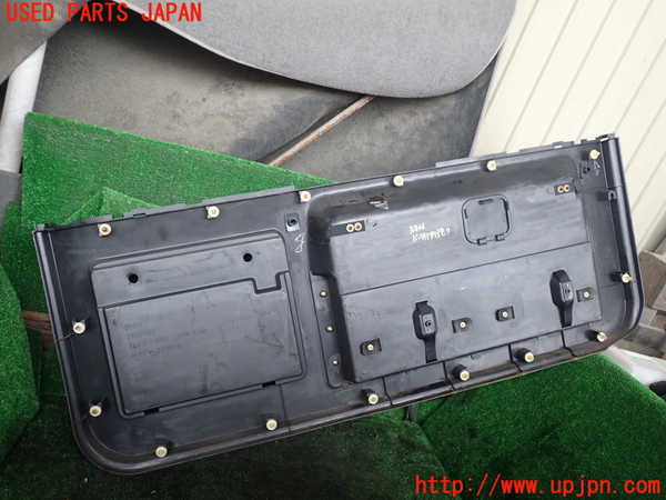 1UPJ-9238061578]パジェロ(V75W)バックドア内張り 中古_4