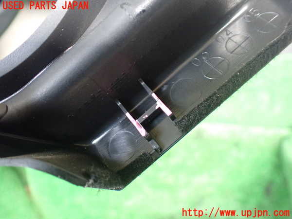 1UPJ-9238067510]パジェロ(V75W)メーターフード 中古_4