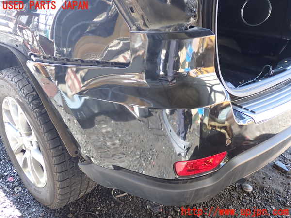 1UPJ-9238071610]ジープ・グランドチェロキー(WK36TA)リアバンパー 中古_4