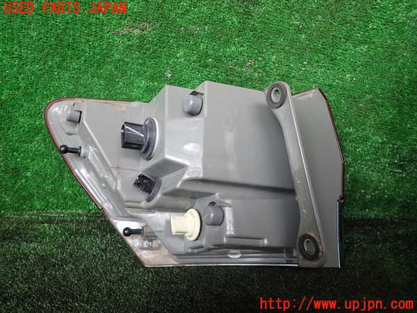 1UPJ-9238071530]ジープ・グランドチェロキー(WK36TA)右テールランプ 中古_2