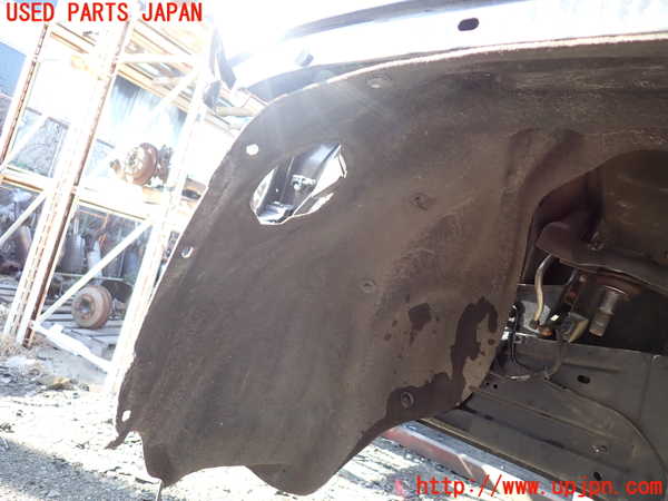 1UPJ-9238071092]ジープ・グランドチェロキー(WK36TA)左前フェンダーライナー 中古_2