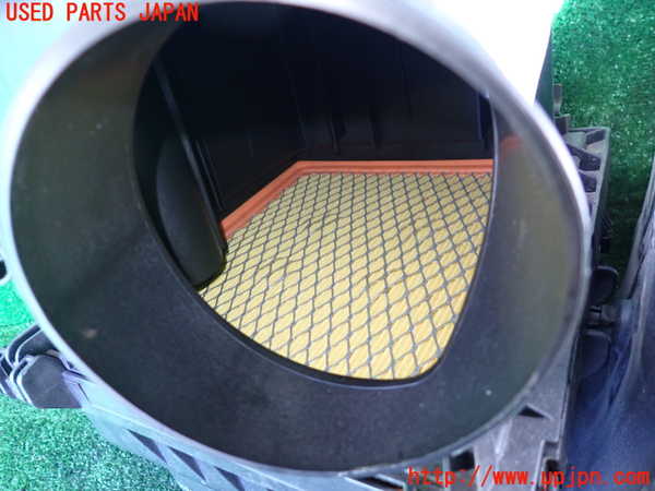 1UPJ-9238072560]ジープ・グランドチェロキー(WK36TA)エアクリーナーボックス 中古_3