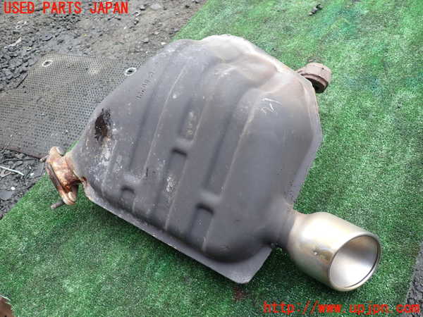 1UPJ-9238072671]ジープ・グランドチェロキー(WK36TA)リアマフラー1 中古_2