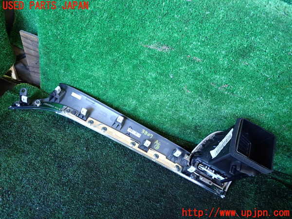 1UPJ-9238077527]ジープ・グランドチェロキー(WK36TA)エアコン吹き出し口2 (左) 中古_3