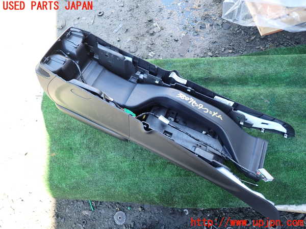 1UPJ-9238077540]ジープ・グランドチェロキー(WK36TA)センターコンソール 中古_5