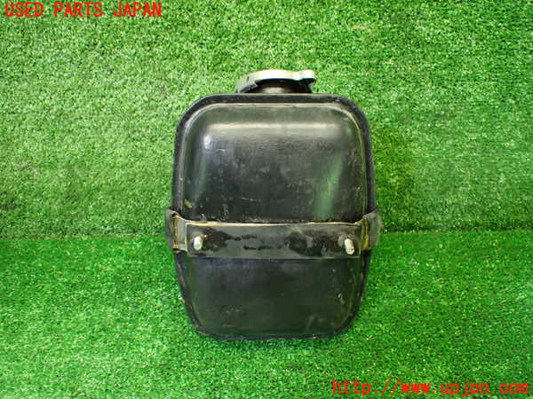 1UPJ-9238082410]MG・ミジェット(不明)ラジエータータンク 中古_2