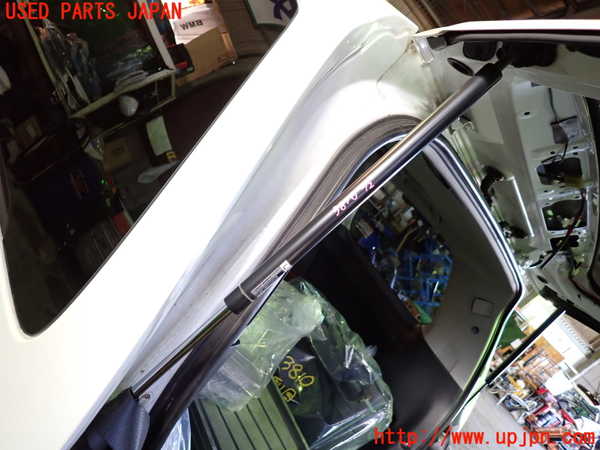 1UPJ-9238101584]ヴェルファイア(ANH20W)リアゲートダンパー 中古_2