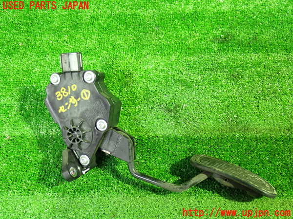 1UPJ-9238106381]ヴェルファイア(ANH20W)センサー1(アクセルペダル) 中古_3