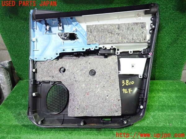 1UPJ-9238101264]ヴェルファイア(ANH20W)左前ドア内張り 中古_4