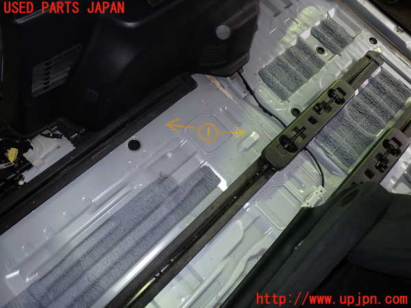 1UPJ-9238107496]ヴェルファイア(ANH20W)シートレール①1 中古_2