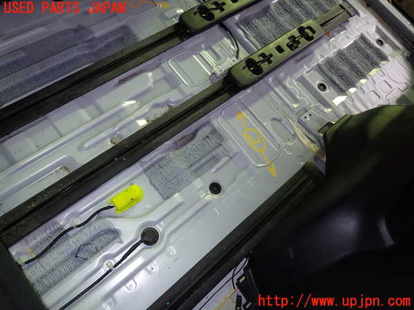 1UPJ-9238107497]ヴェルファイア(ANH20W)シートレール②2 中古_2