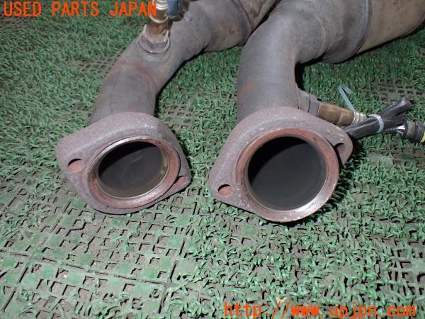 3UPJ=9238110159]ベンツ SL350(230467 R230)前期 純正 A2304901514 KT0221 触媒① O2センサー付き 2個 中古_3