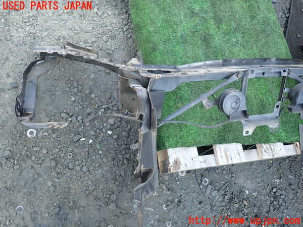 1UPJ-9238111041]ベンツ SL350(230467)(R230)コアサポート 中古_3