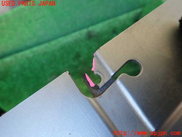 1UPJ-9238111050]ベンツ SL350(230467)(R230)ラジエターグリル 中古_3