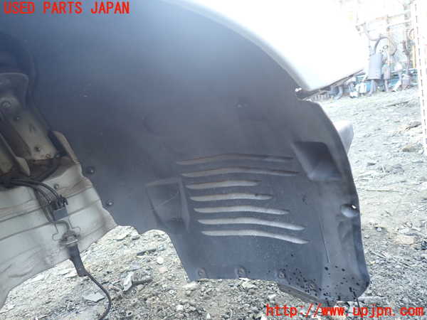 1UPJ-9238111090]ベンツ SL350(230467)(R230)右前フェンダーライナー 中古_2