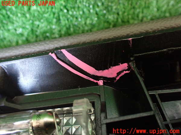 1UPJ-9238117516]ベンツ SL350(230467)(R230)グローブボックス1 中古_4