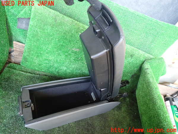 1UPJ-9238117540]ベンツ SL350(230467)(R230)センターコンソール 中古_2