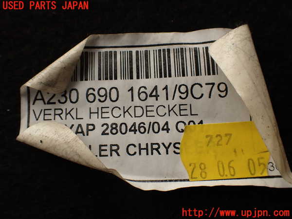 1UPJ-9238111578]ベンツ SL350(230467)(R230)バックドア内張り 中古_3