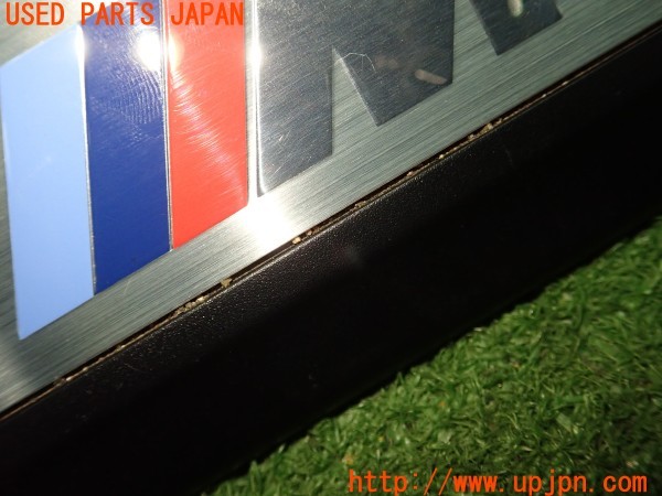 3UPJ=9238120616]BMW X3(WX20 F25)純正 8050459 フロントスカッフプレート 中古_2