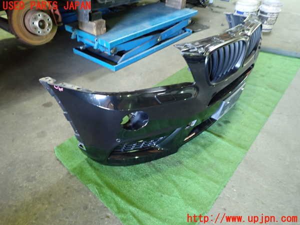 1UPJ-9238121010]BMW X3 F25(WX20)フロントバンパー 中古_2