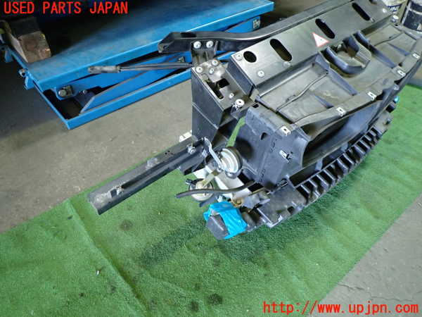 1UPJ-9238121041]BMW X3 F25(WX20)コアサポート 中古_2