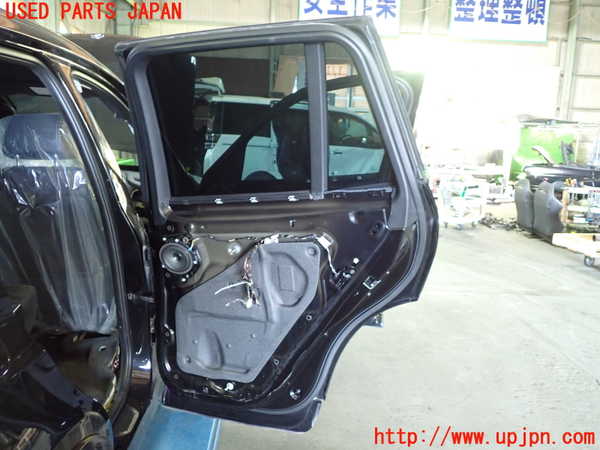 1UPJ-9238121290]BMW X3 F25(WX20)右後ドア SEKURIT M24100 中古_3