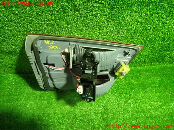 1UPJ-9238121550]BMW X3 F25(WX20)右リアフィニッシャー 中古_3