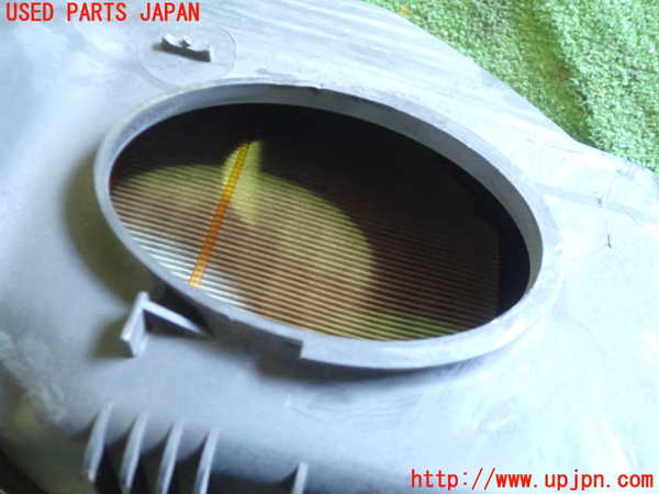 1UPJ-9238122560]BMW X3 F25(WX20)エアクリーナーボックス 中古_2