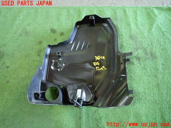 1UPJ-9238122160]BMW X3 F25(WX20)エンジンアッパーカバー 中古_2