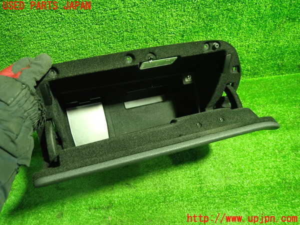 1UPJ-9238127516]BMW X3 F25(WX20)グローブボックス1 中古_2