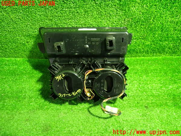 1UPJ-9238127549]BMW X3 F25(WX20)コンソール 中古_2