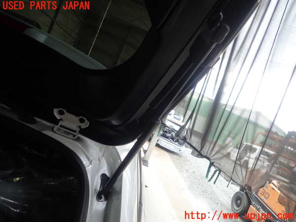 1UPJ-9238131584]カローラ ツーリング(MZEA17W)リアゲートダンパー 中古_2