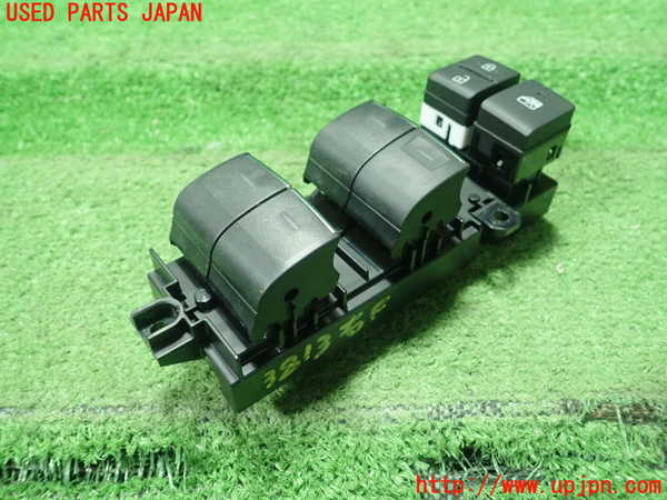 1UPJ-9238136240]カローラ ツーリング(MZEA17W)右前パワーウィンドウスイッチ 中古_2