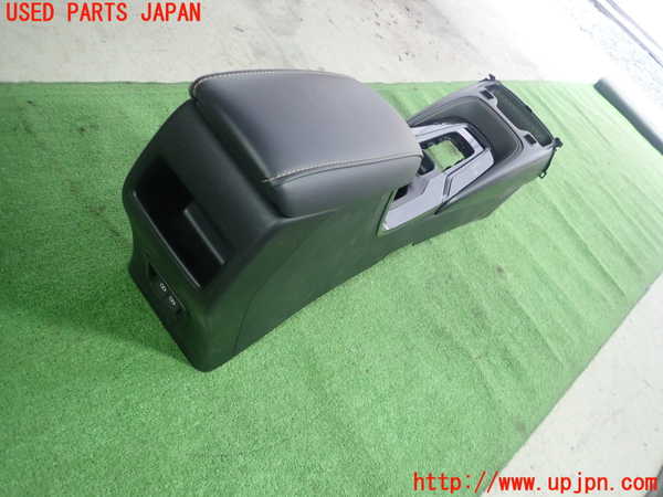 1UPJ-9238137540]カローラ ツーリング(MZEA17W)センターコンソール 中古_2