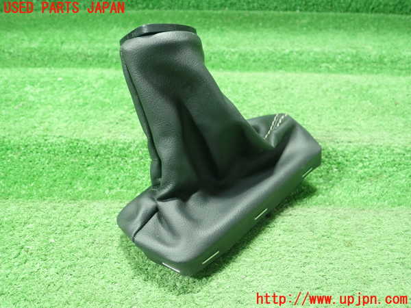 1UPJ-9238137575]カローラ ツーリング(MZEA17W)シフトブーツ 中古_2