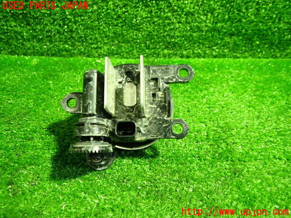 1UPJ-9238141180]セレナ(FNC28)右フォグ 中古_2