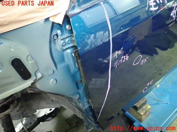 1UPJ-9238141260]セレナ(FNC28)左前ドア 中古(43R-00033 M2H3)_2