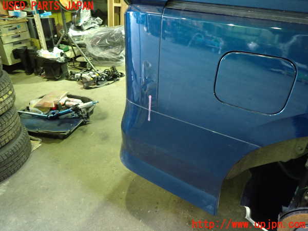 1UPJ-9238141610]セレナ(FNC28)リアバンパー 中古_2