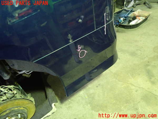 1UPJ-9238141610]セレナ(FNC28)リアバンパー 中古_3