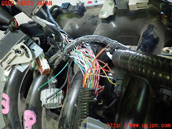 1UPJ-9238142010]セレナ(FNC28)エンジン MR20DD 4WD 中古_2