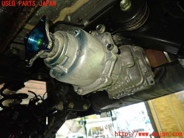 1UPJ-9238144355]セレナ(FNC28)リアデフ 中古_2