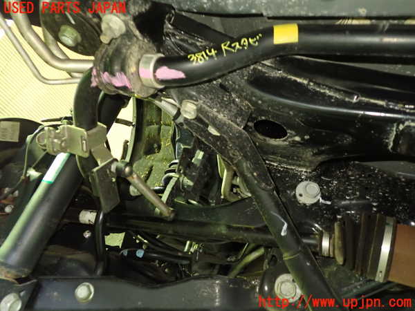 1UPJ-9238145445]セレナ(FNC28)リアスタビライザー 中古_2